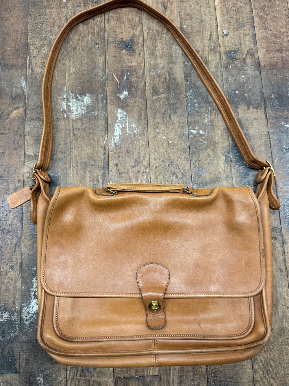 Vintage Coach Messenger Bag Crossbody No. 0464 039 Brown Leather